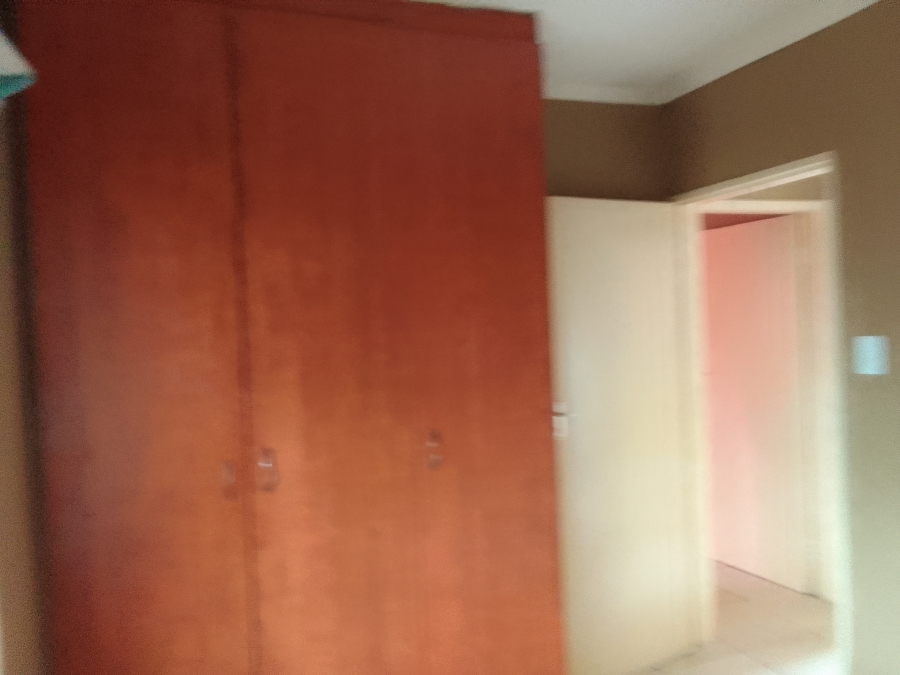 To Let 3 Bedroom Property for Rent in Oos Einde North West